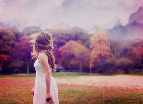 Nếu Valentine gắn với nhiều kỷ niệm không vui... hãy chọn cách đi xa. Một chuyến du lịch ngắn ngày, ngắm cảnh đẹp, ghi chép, sắp xếp lại mọi thứ của bản thân... biết đâu bạn sẽ cảm thấy nhẹ nhõm, nghĩ thông suốt nhiều vấn đề khó gỡ?