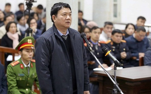 Tiếp đó, vào năm 2019, ông Đinh La Thăng bị Cơ quan An ninh điều tra Bộ Công an khởi tố về tội Vi phạm quy định về đầu tư công trình xây dựng gây hậu quả nghiêm trọng" quy định tại điều 224 Bộ luật hình sự trong vụ Ethanol Phú Thọ.