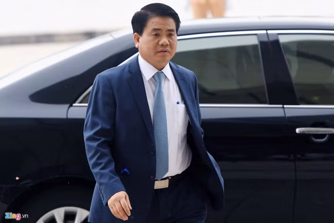 Ông từng được phong danh hiệu Anh hùng lực lượng vũ trang khi 37 tuổi (năm 2004). Ảnh: Zing.