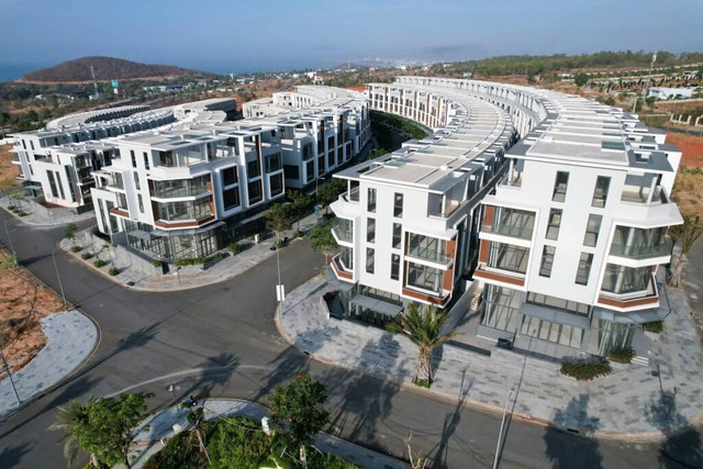 Một góc dự án Khu đô thị dịch vụ du lịch Summerland (Mũi Né Summer Land) Một góc dự án Khu đô thị dịch vụ du lịch Summerland (Mũi Né Summer Land)