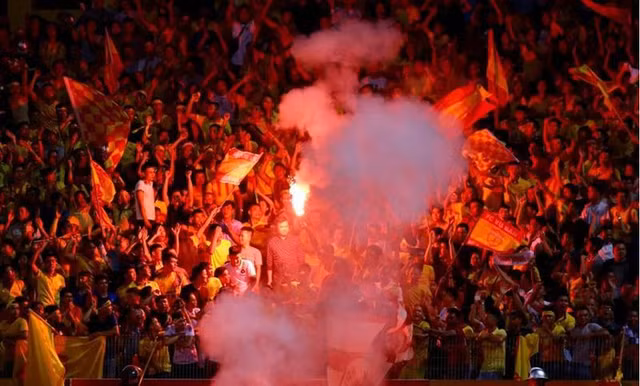 Vu co dong vien nu bi trung phao sang: CLB Ha Noi doi dien an 'treo san' den het mua