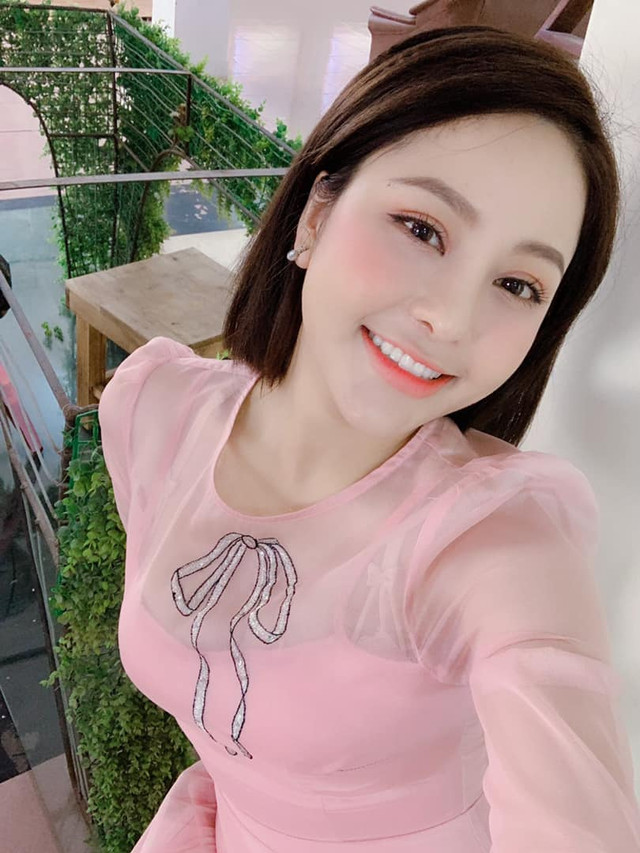 5 tháng sau clip nóng bị phát tán, hiện giờ ngoại hình hotgirl Trâm Anh thế nào? - Hình 3 5 thang sau clip nong bi phat tan, hien gio ngoai hinh hotgirl Tram Anh the nao?-Hinh-3