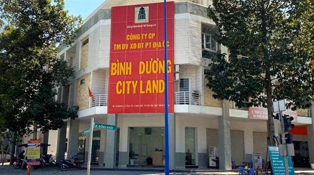 Bat Giam doc 26 tuoi Cong ty Binh Duong City Land ban du an 'ma'
