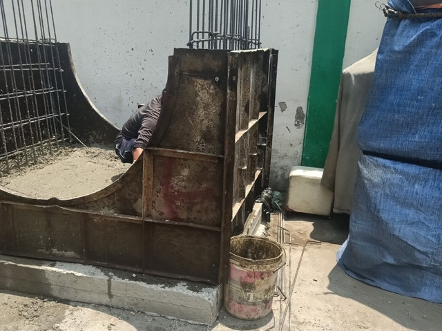 TP. HCM: Nhà thầu thi công đường Dương Quảng Hàm, đúc cống ngay vỉa hè? - Hình 4 TP. HCM: Nha thau thi cong duong Duong Quang Ham, duc cong ngay via he?-Hinh-4