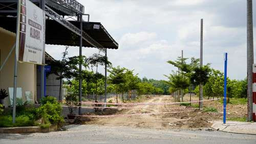 Công ty địa ốc Alibaba tự tháo dỡ văn phòng tại Đồng Nai Cong ty dia oc Alibaba tu thao do van phong tai Dong Nai