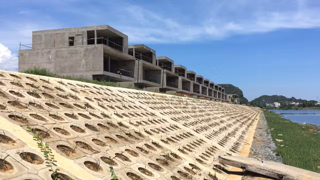 Can canh 36 can biet thu cua Dat Xanh Mien Trung bi thu hoi giay phep xay dung o Da Nang-Hinh-5