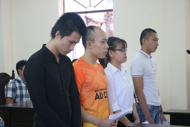 Nữ nhân viên Alibaba ra lệnh đập phá xe đoàn cưỡng chế lãnh 4 năm 6 tháng tù Nu nhan vien Alibaba ra lenh dap pha xe doan cuong che lanh 4 nam 6 thang tu