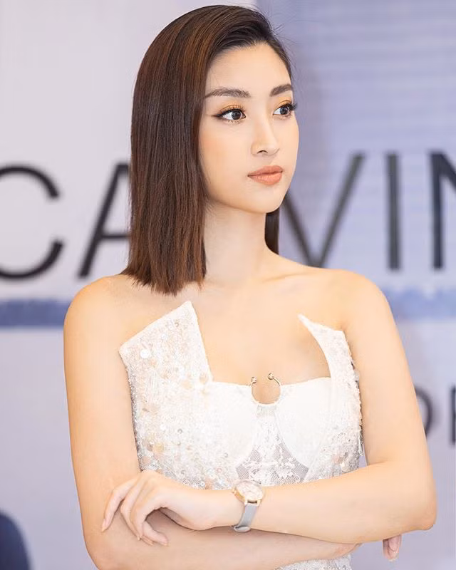 Can mat nhung hoa hau Viet cuc goi cam va dang doc than-Hinh-11