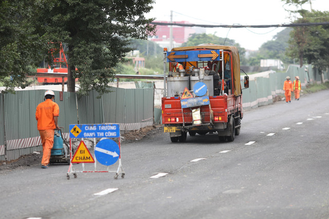 Toàn cảnh hầm chui trăm tỷ ở TP HCM thi công trở lại sau khi bị ‘tuýt còi’ - Hình 5 Toan canh ham chui tram ty o TP HCM thi cong tro lai sau khi bi ‘tuyt coi’-Hinh-5