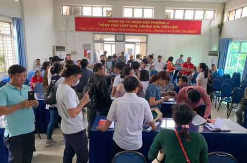 Dự án Asa Light dừng thi công, khách hàng giận dữ đòi nhà - Hình 4 Du an Asa Light dung thi cong, khach hang gian du doi nha-Hinh-4