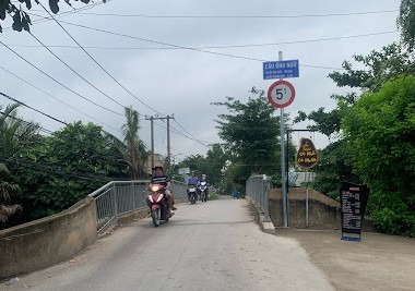 Công ty Thủy Lợi Long An một ngày trúng 5 gói thầu tại Bình Thạnh - Hình 3 Cong ty Thuy Loi Long An mot ngay trung 5 goi thau tai Binh Thanh-Hinh-3