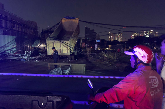 Tru dien trung the do gay tieng no lon, nhieu khu vuc mat dien