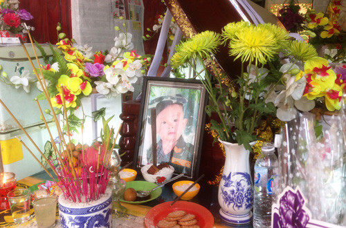 Vu dieu khong lo “giet” be trai 5 tuoi: Chinh quyen len tieng