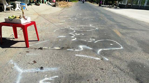 Thảm sát 3 người thân ở TPHCM: Nghi phạm có ý định tự sát - Hình 2 Tham sat 3 nguoi than o TPHCM: Nghi pham co y dinh tu sat-Hinh-2