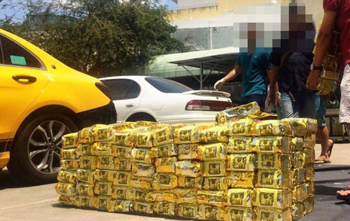 Cảnh sát tiết lộ vụ phá đường dây hơn 1 tấn ma túy - Hình 3 Canh sat tiet lo vu pha duong day hon 1 tan ma tuy-Hinh-3