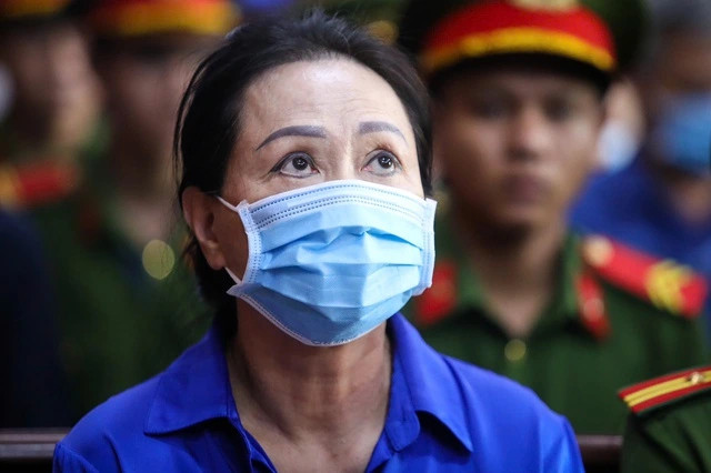 Bị cáo Trương Mỹ Lan "có ý thức chiếm đoạt tài sản" - Hình 4 Bi cao Truong My Lan