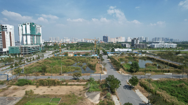 Toàn cảnh 4 lô đất “vàng” ở Thủ Thiêm đấu giá được 37.346 tỷ đồng - Hình 5 Toan canh 4 lo dat “vang” o Thu Thiem dau gia duoc 37.346 ty dong-Hinh-5