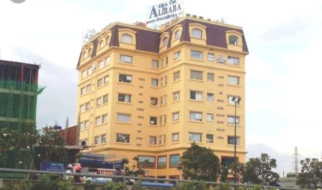 Hàng chục DN liên quan đến Alibaba có dấu hiệu bất thường - Hình 2 Hang chuc DN lien quan den Alibaba co dau hieu bat thuong-Hinh-2