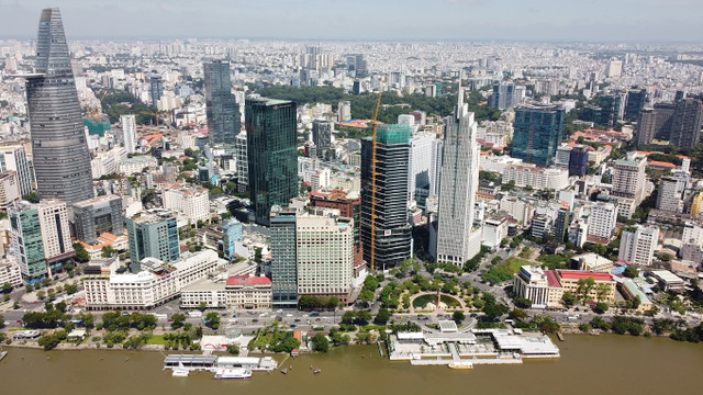 Cận cảnh khách sạn 5 sao Hilton Sài Gòn bị đề nghị rà soát pháp lý - Hình 2 Can canh khach san 5 sao Hilton Sai Gon bi de nghi ra soat phap ly-Hinh-2