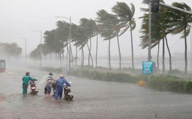 Chiều nay Sài Gòn có mưa to kèm dông lốc, sấm sét Chieu nay Sai Gon co mua to kem dong loc, sam set