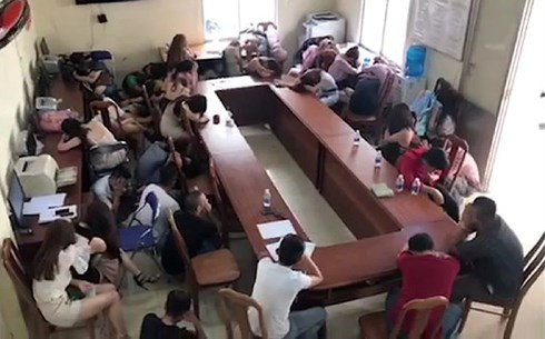 Khởi tố, bắt tạm giam chủ vũ trường 030-X8 ở Sài Gòn Khoi to, bat tam giam chu vu truong 030-X8 o Sai Gon