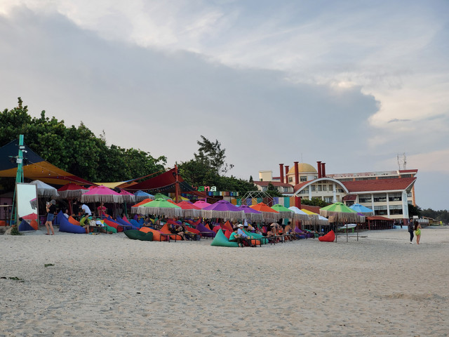 Hiện trạng 28 ha đất vàng ven biển Vũng Tàu bị 'xài chùa' suốt 27 năm - Hình 3 Hien trang 28 ha dat vang ven bien Vung Tau bi 'xai chua' suot 27 nam-Hinh-3