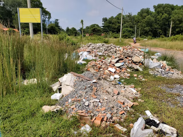 Can canh du an 'dat vang' o Binh Duong 'treo' 15 nam khien nguoi dan song chat vat-Hinh-6