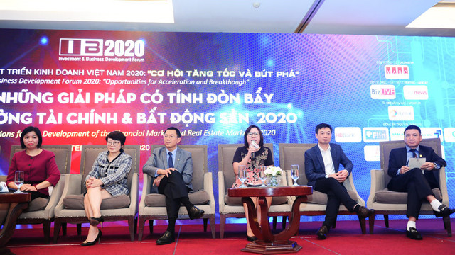 'Bất động sản quá nhiều rủi ro, người yếu tim không làm được' 'Bat dong san qua nhieu rui ro, nguoi yeu tim khong lam duoc'