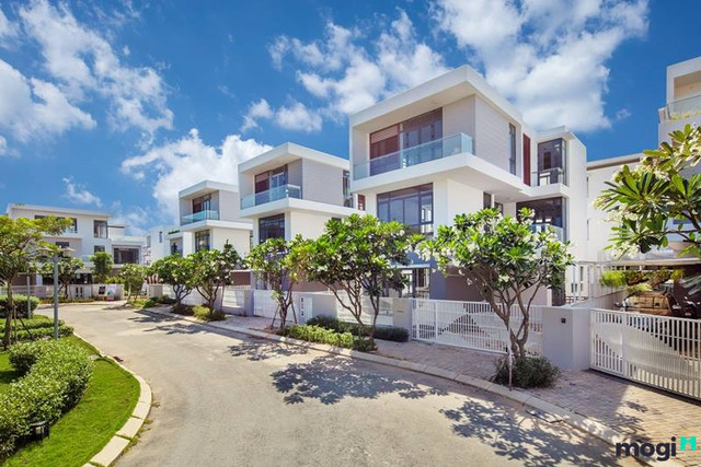 Nhà liền thổ TP HCM bán ra thấp kỷ lục trong 5 năm Nha lien tho TP HCM ban ra thap ky luc trong 5 nam