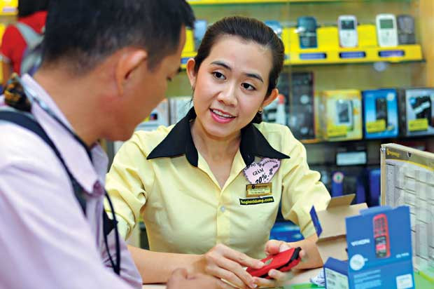 Chủ tịch TGDĐ Nguyễn Đức Tài nói về bí quyết vận hành 2.400 cửa hàng và quản lý 5 vạn nhân viên - Hình 2 Chu tich TGDD Nguyen Duc Tai noi ve bi quyet van hanh 2.400 cua hang va quan ly 5 van nhan vien-Hinh-2