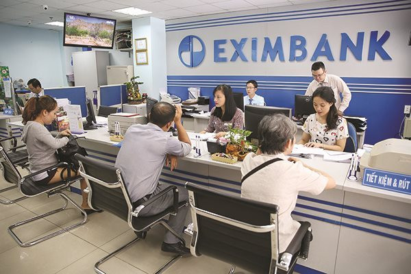 ĐHCĐ Eximbank: Chồng bà Tư Hường đòi nợ con trai hàng chục nghìn tỉ DHCD Eximbank: Chong ba Tu Huong doi no con trai hang chuc nghin ti