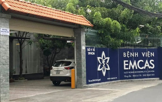 Bệnh viện Thẩm mỹ EMCAS vẫn hoạt động sau vụ kháng hàng tử vong khi nâng ngực Benh vien Tham my EMCAS van hoat dong sau vu khang hang tu vong khi nang nguc