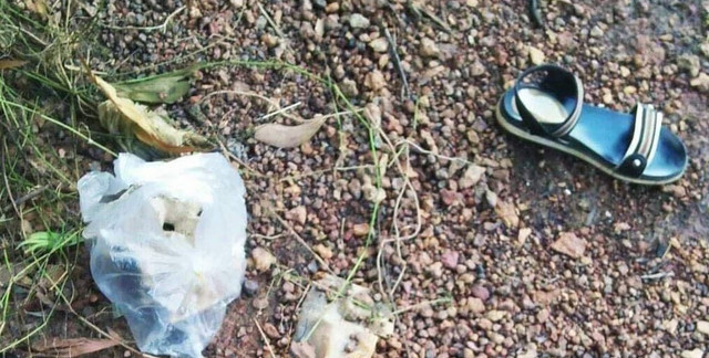 Thi the nu sinh lop 9 noi tren ho Tri An o Dong Nai