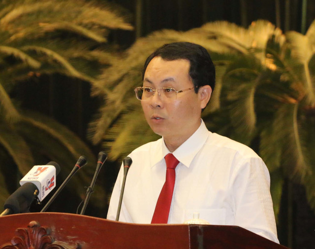 Hơn 170 cán bộ, đảng viên ở TP HCM bị kỷ luật trong 9 tháng Hon 170 can bo, dang vien o TP HCM bi ky luat trong 9 thang