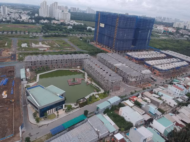 TP.HCM yeu cau khong de xay ra tinh trang sot gia bat dong san