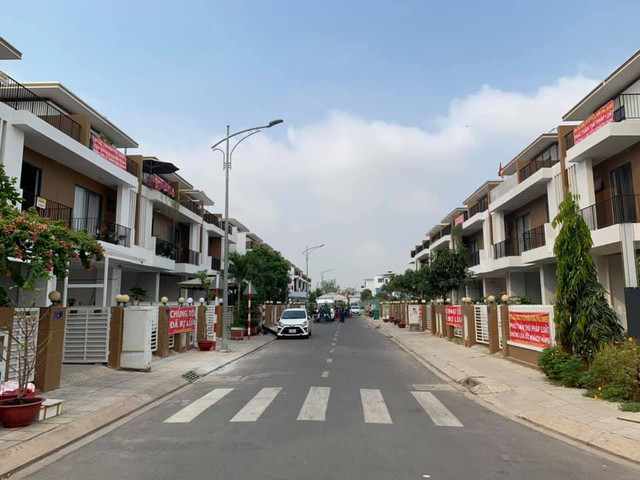Thăng Long Home Hưng Phú ở TP HCM dính lùm xùm nào? Thang Long Home Hung Phu o TP HCM dinh lum xum nao?