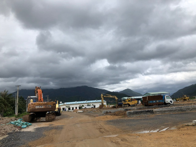 Khu Khu đô thị sinh thái Thanh Phong chưa xong giấy phép vẫn thi công rầm rộ Khu Khu do thi sinh thai Thanh Phong chua xong giay phep van thi cong ram ro