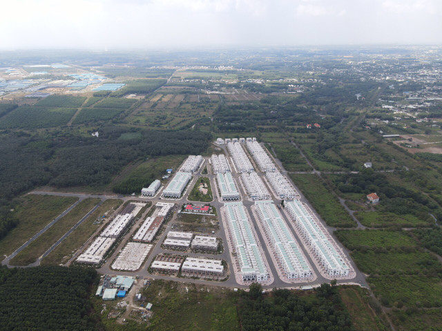 Vụ xây 'lụi' hàng trăm căn nhà ở dự án Viva Park: Phạt Công ty LDG 540 triệu đồng, truy thu gần 6 tỷ đồng Vu xay 'lui' hang tram can nha o du an Viva Park: Phat Cong ty LDG 540 trieu dong, truy thu gan 6 ty dong