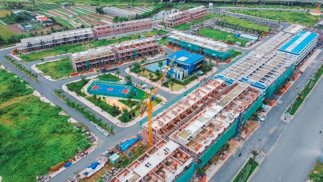 TS Vũ Đình Ánh: Thị trường bất động sản không giống như lò xo bị nén TS Vu Dinh Anh: Thi truong bat dong san khong giong nhu lo xo bi nen