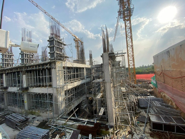 Dự án C-River View của Cường Đô La: Chưa được chuyển mục đích sử dụng đất nhưng đã xây đến tầng 3 - Hình 2 Du an C-River View cua Cuong Do La: Chua duoc chuyen muc dich su dung dat nhung da xay den tang 3-Hinh-2