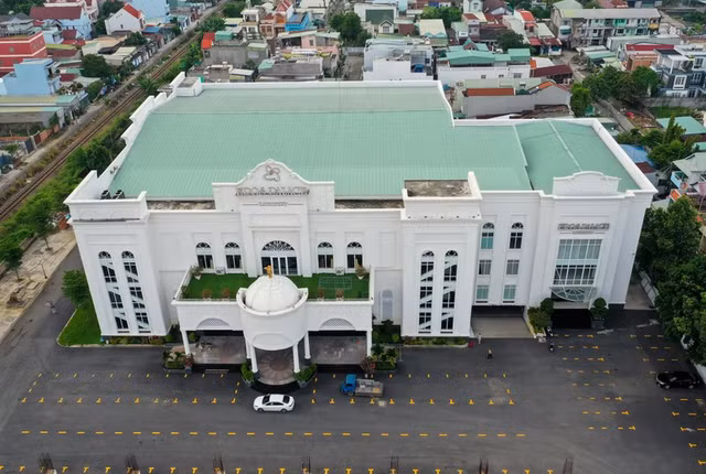 Dong Nai: Phat hien hang loat thua dat phan lo, ban nen trai phep