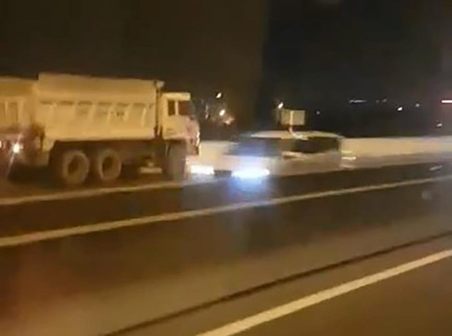 Xử nghiêm xe ben chạy ngược chiều trên cao tốc TPHCM-Long Thành-Dầu Giây Xu nghiem xe ben chay nguoc chieu tren cao toc TPHCM-Long Thanh-Dau Giay