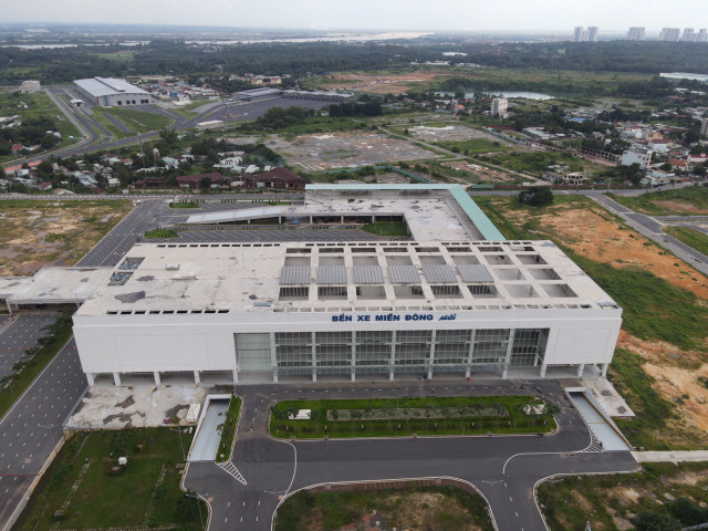 Bên trong bến xe lớn nhất nước đi vào hoạt động từ 10/10 - Hình 2 Ben trong ben xe lon nhat nuoc di vao hoat dong tu 10/10-Hinh-2