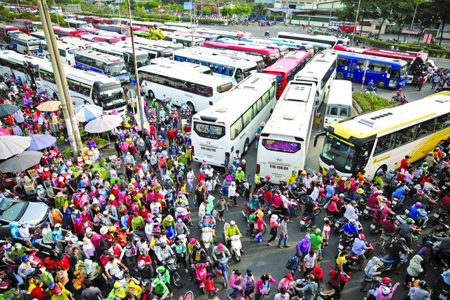 TP HCM tạm dừng hoạt động Công ty PouYuen có gần 70.000 công nhân TP HCM tam dung hoat dong Cong ty PouYuen co gan 70.000 cong nhan