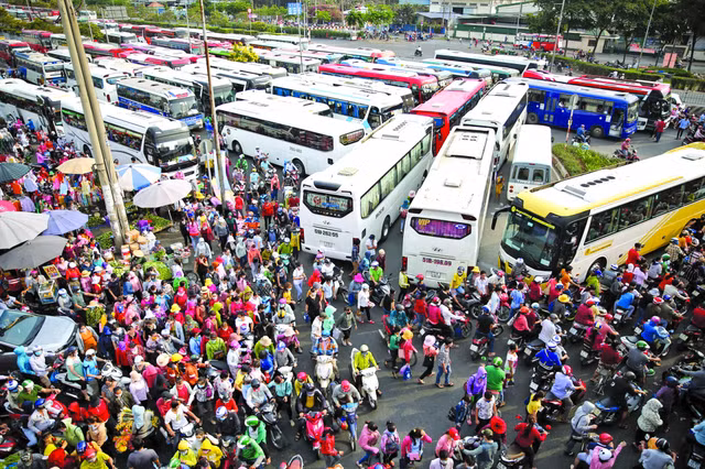 TP HCM tam dung hoat dong Cong ty PouYuen co gan 70.000 cong nhan