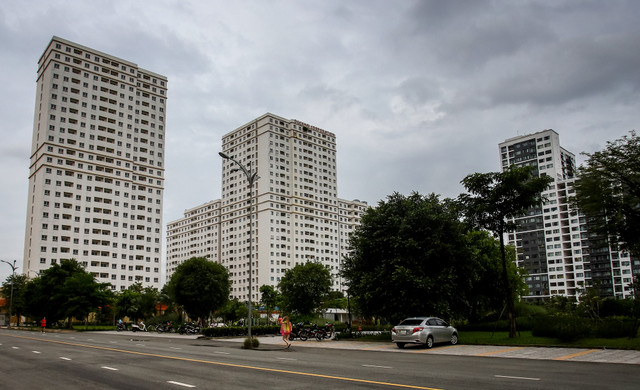 Cận cảnh 1100 căn hộ tái định cư bị chuyển đổi trái phép ở khu Thủ Thiêm - Hình 5 Can canh 1100 can ho tai dinh cu bi chuyen doi trai phep o khu Thu Thiem-Hinh-5