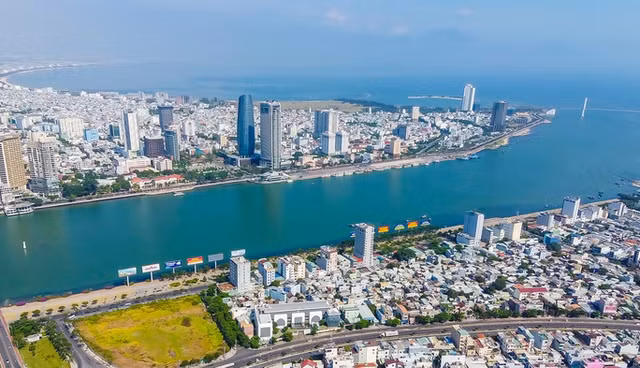 Nam 2023, thi truong bat dong san Da Nang va vung phu can se ra sao?