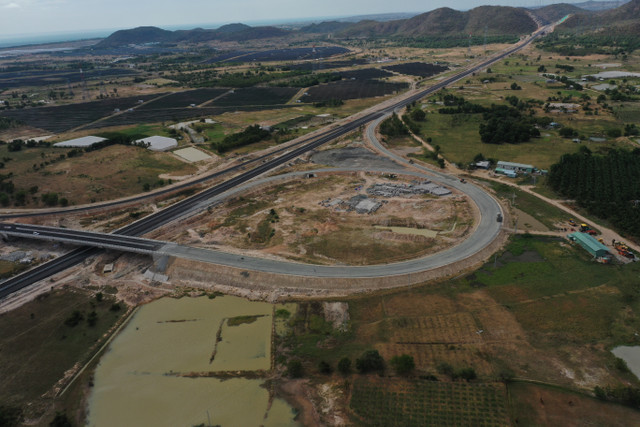 Can canh tuyen cao toc 11.000 ty Vinh Hao - Phan Thiet-Hinh-9