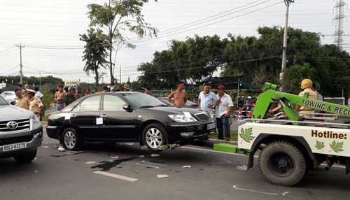 Nhóm giang hồ bao vây xe công an ở Đồng Nai: Bắt kẻ chủ mưu - Hình 2 Nhom giang ho bao vay xe cong an o Dong Nai: Bat ke chu muu-Hinh-2
