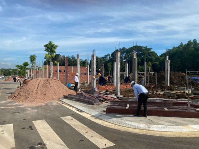 Ba Ria – Vung Tau: Cong ty Lan Anh xay dung nha o xa hoi trong cac du an thuong mai-Hinh-2